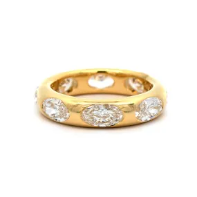 18K Yellow Gold Oval Diamond Polygon Wedding Band