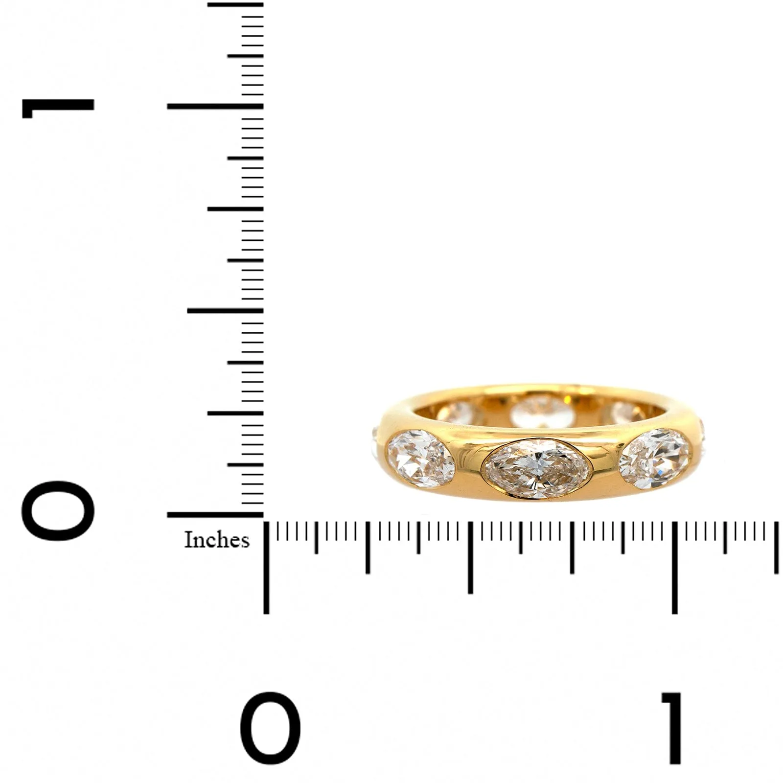 18K Yellow Gold Oval Diamond Polygon Wedding Band