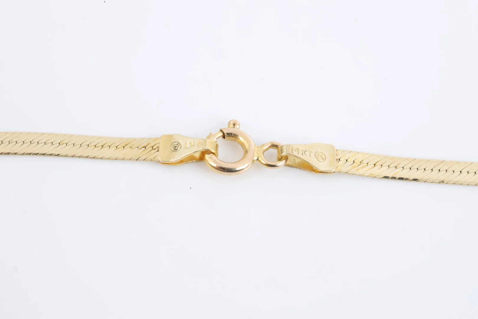 24" 14k Yellow Gold Herringbone Chain (7.36g.)