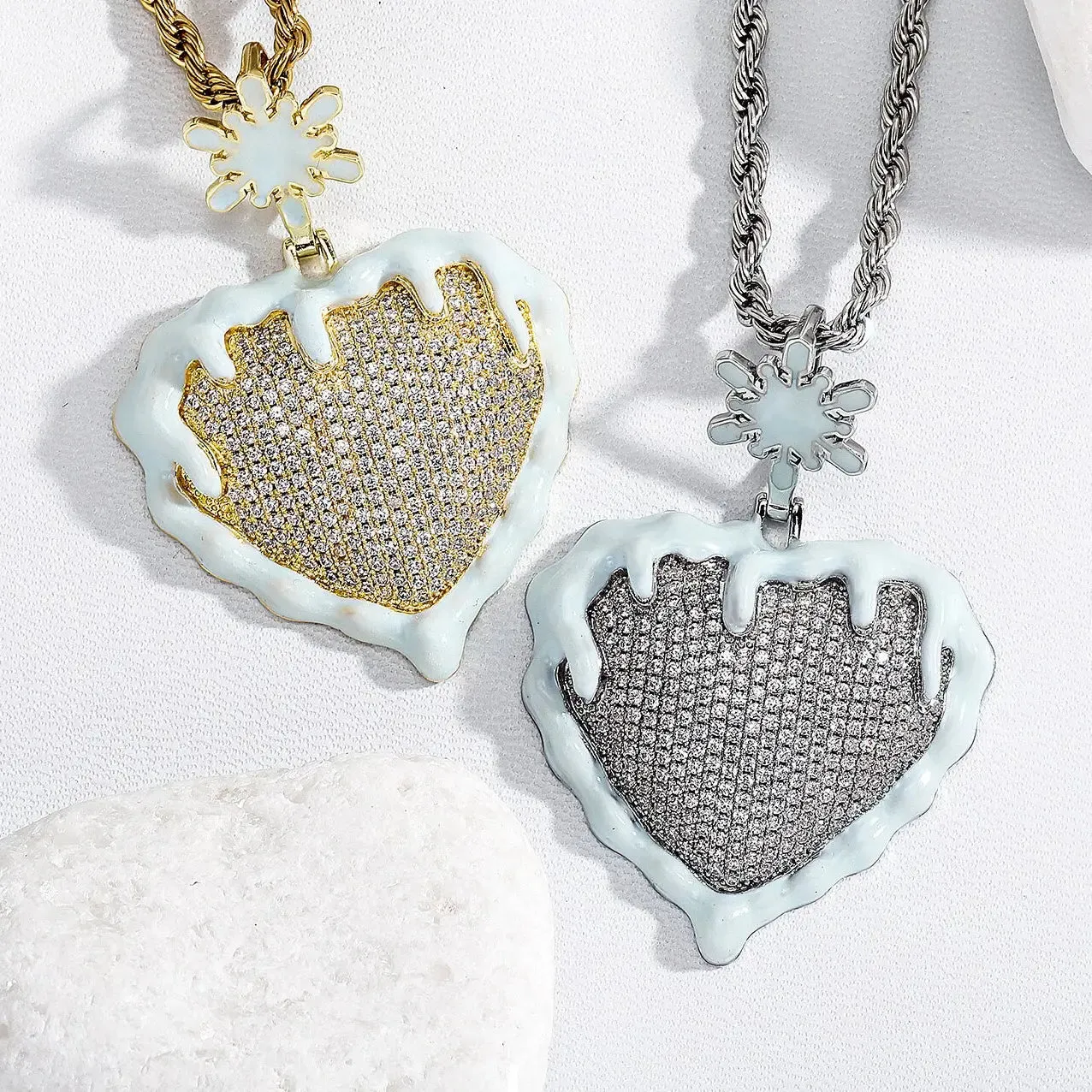 Freezing Diamond Heart Pendant