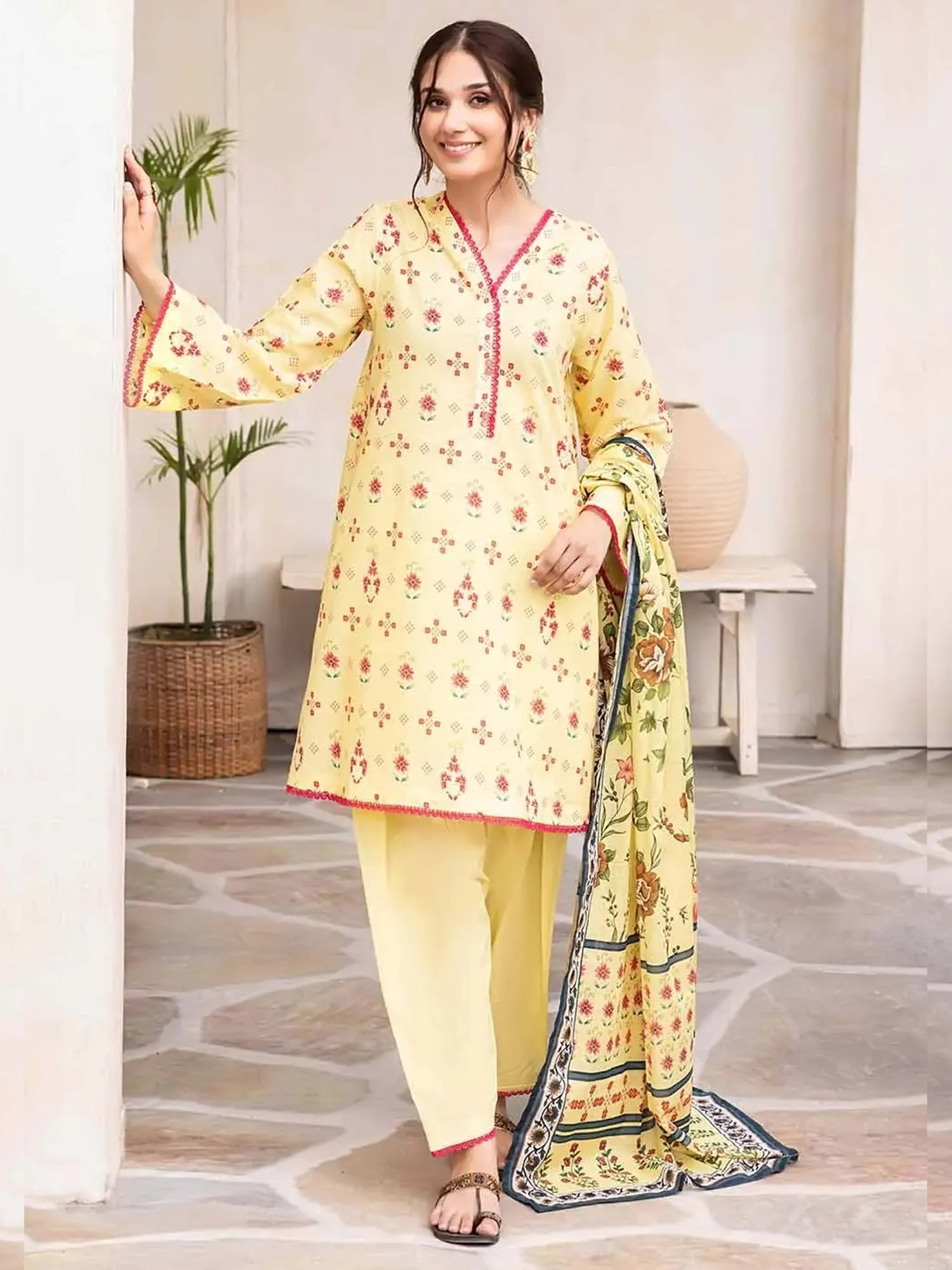 Gul Ahmed Lawn "Summer Solstice" Unstitched Yellow 3-Piece (CL-32495)