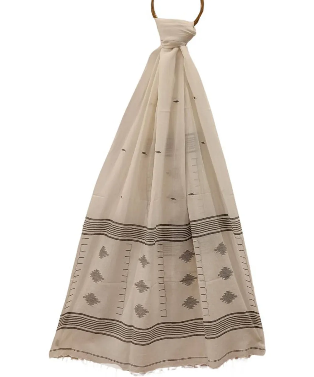 Offwhite cotton jamdani handloom stole