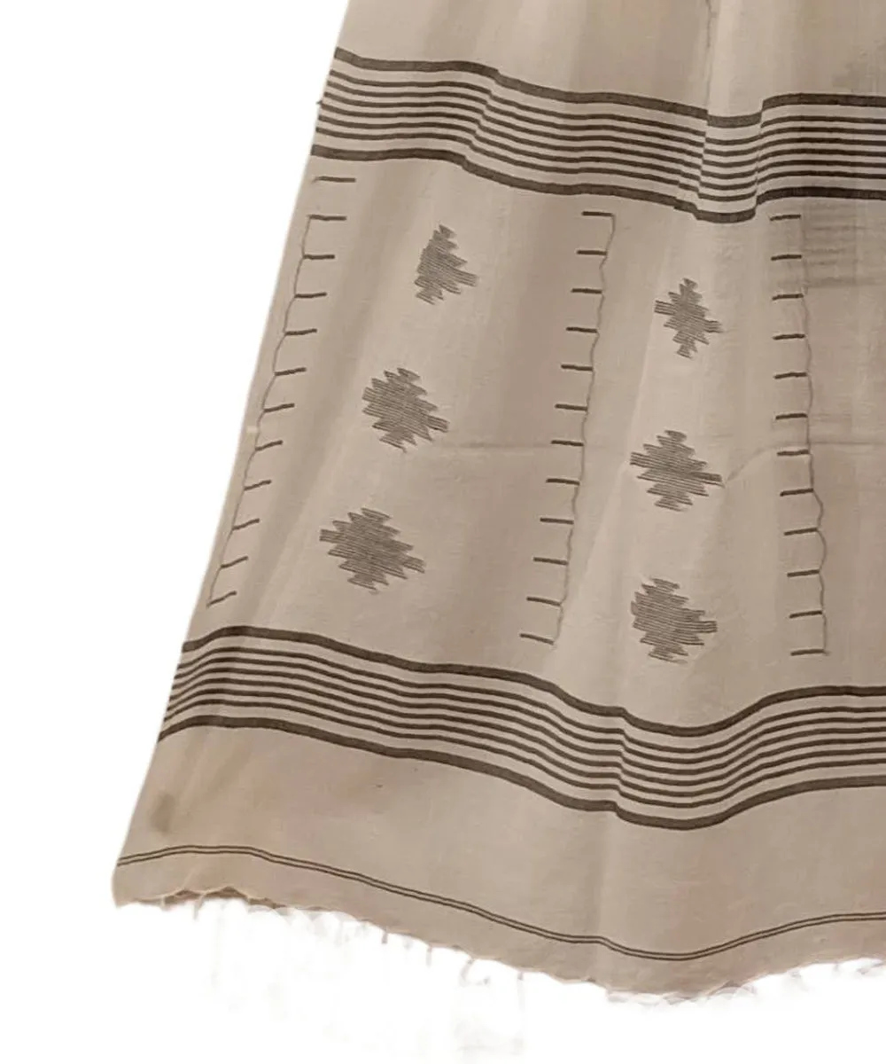 Offwhite cotton jamdani handloom stole