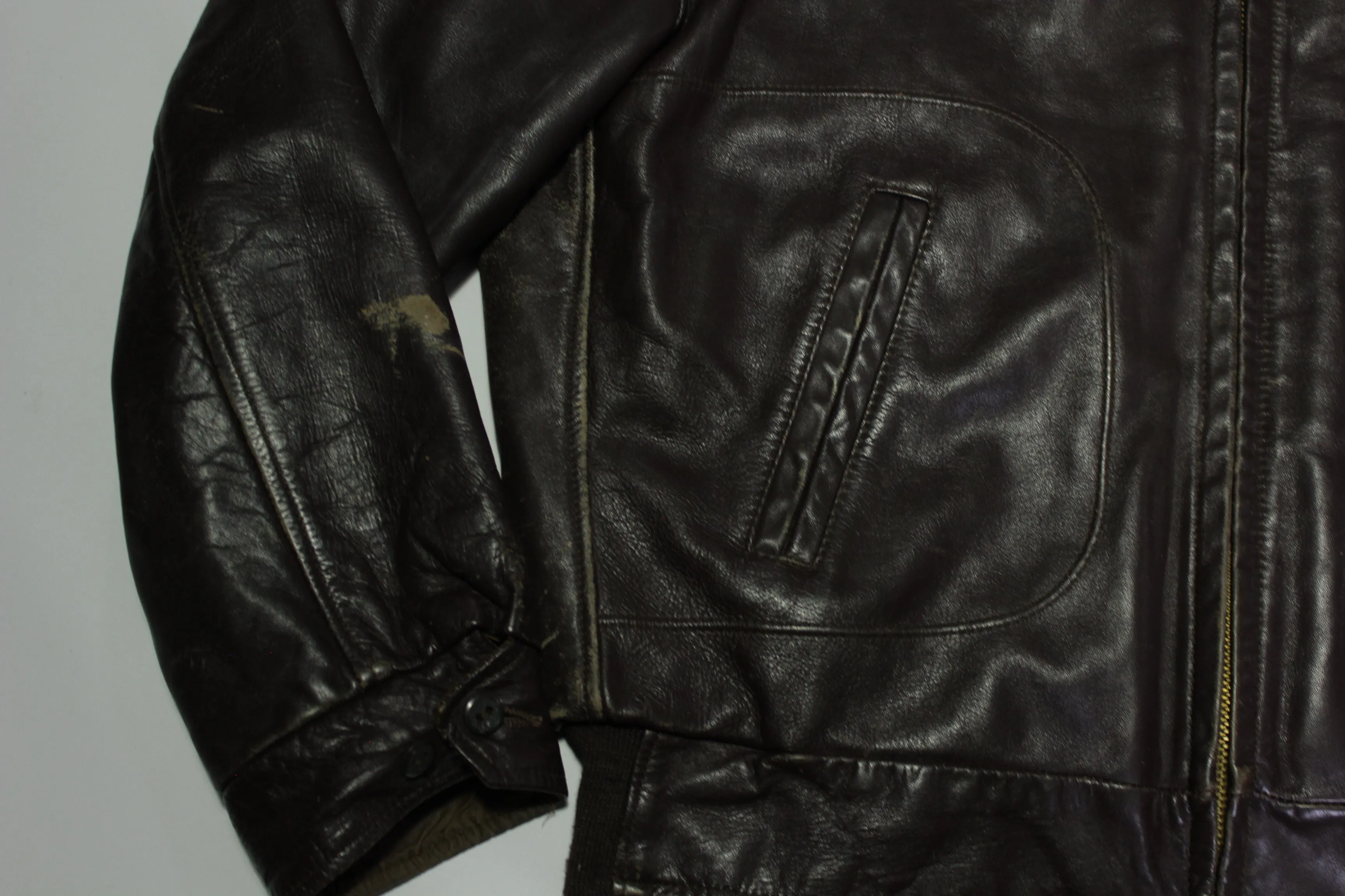 Sears Oakbrook Sportswear Vintage 1960's Steerhide Leather Bomber Jacket